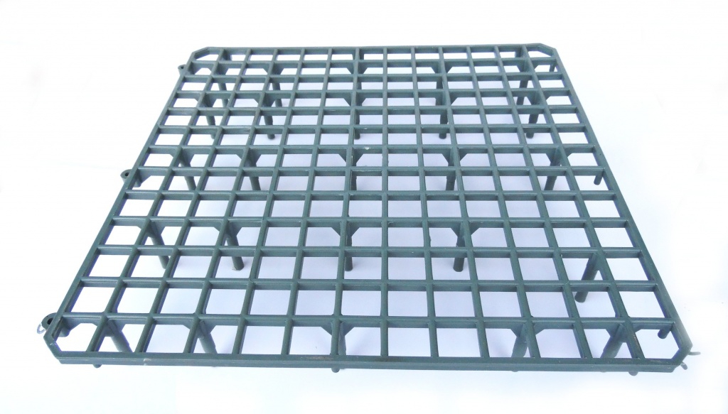 SUMP IZGARASI (KÜMES ALTLIĞI) 33*33*5cm
