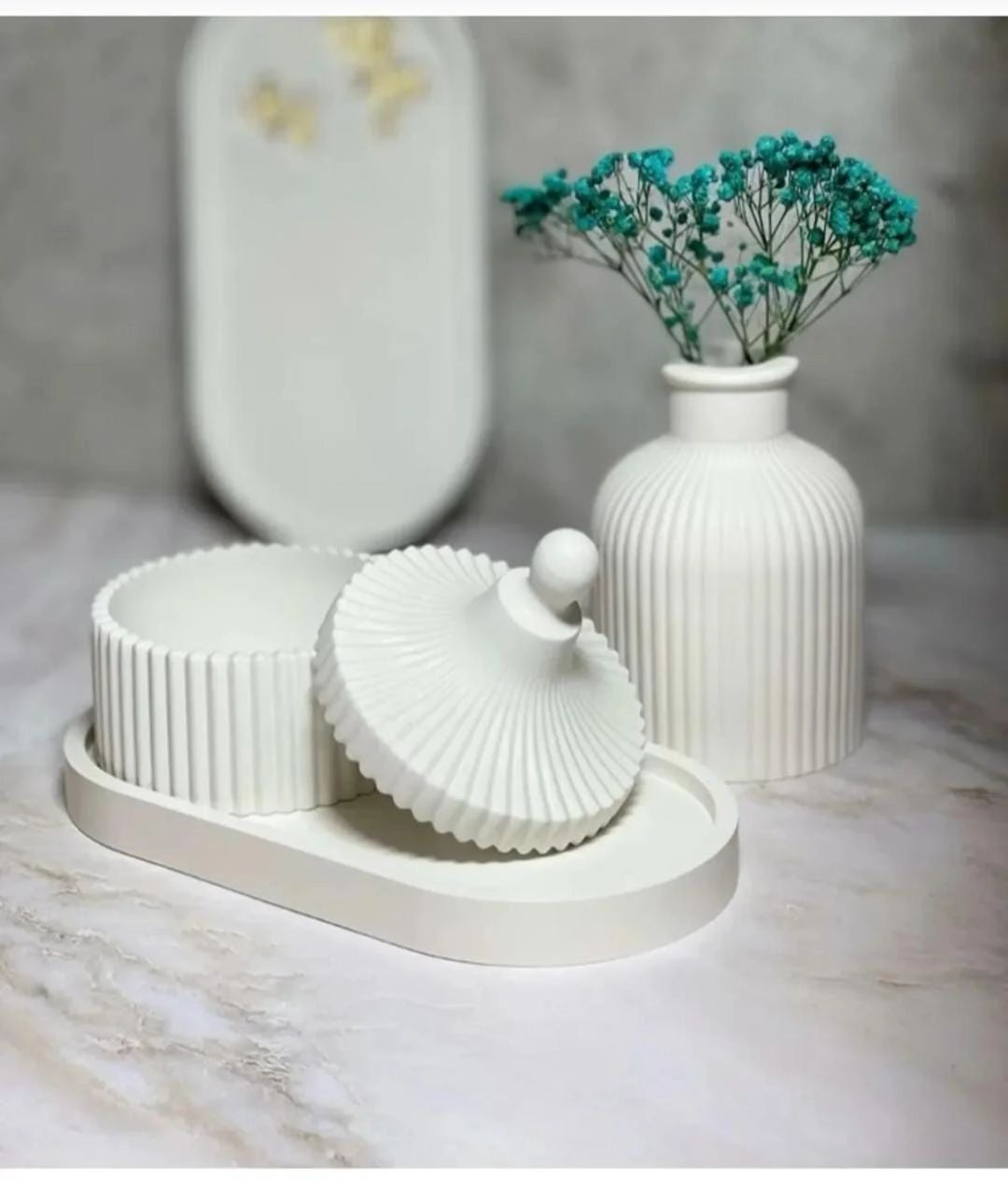 3’lü Dekoratif Set (Tepsi + Kapaklı Mumluk + Vazo)